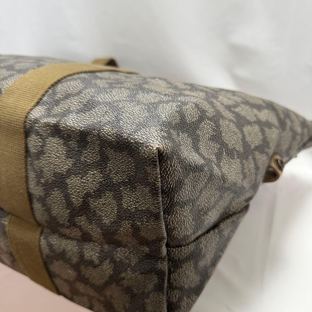 ✨美品✨イヴサンローラン ボストンバッグ 肩掛け 大容量 ジラフ柄 PVC