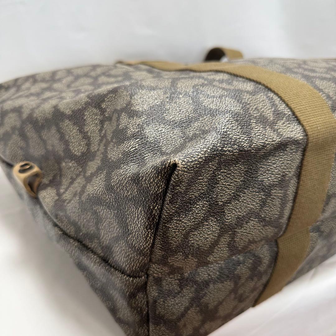 ✨美品✨イヴサンローラン ボストンバッグ 肩掛け 大容量 ジラフ柄 PVC