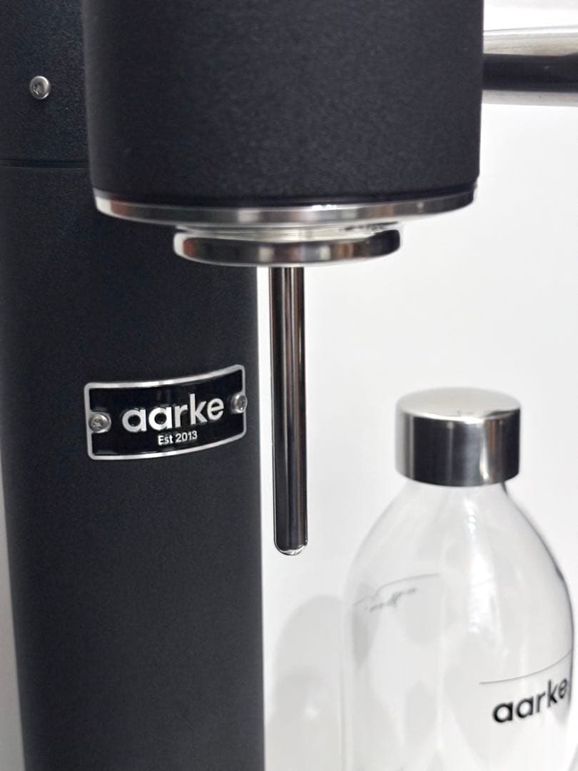 【美品】aarke Carbonator3 炭酸水メーカー 2本ボトル付き
