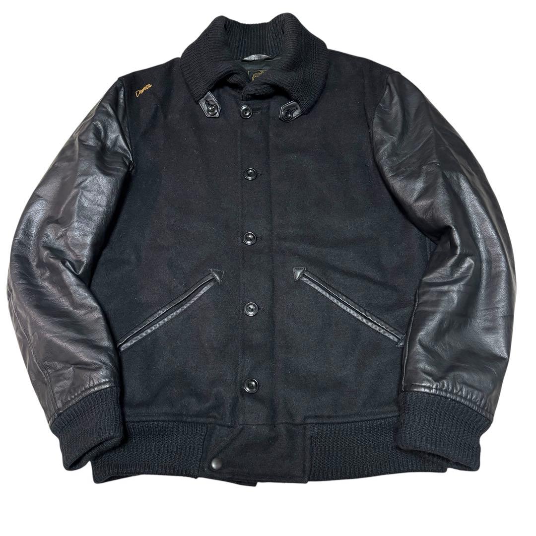 希少 Lサイズ ila アイラ スタジャン 袖レザー 牛革 本革 刺繍 黒