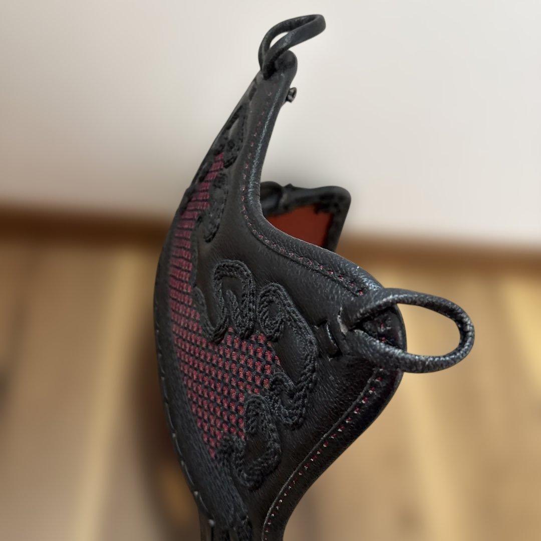 剣道　紅溜胴　ほぼ未使用　 防具