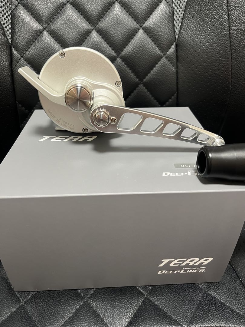 ディープライナーテラ 右巻き 新品替えスプール、SDK AP120付き - メルカリ