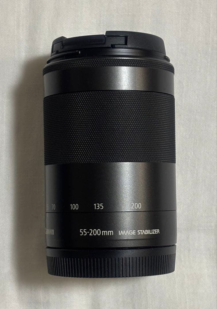 Canon EOS Kiss M ダブルズームキット ブラック※単焦点レンズ付き