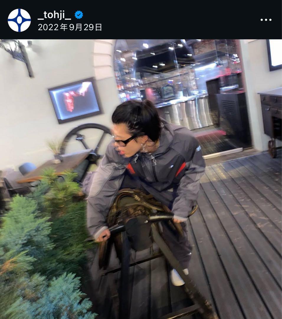 Oakley サングラス USA製　IO tohji 着用