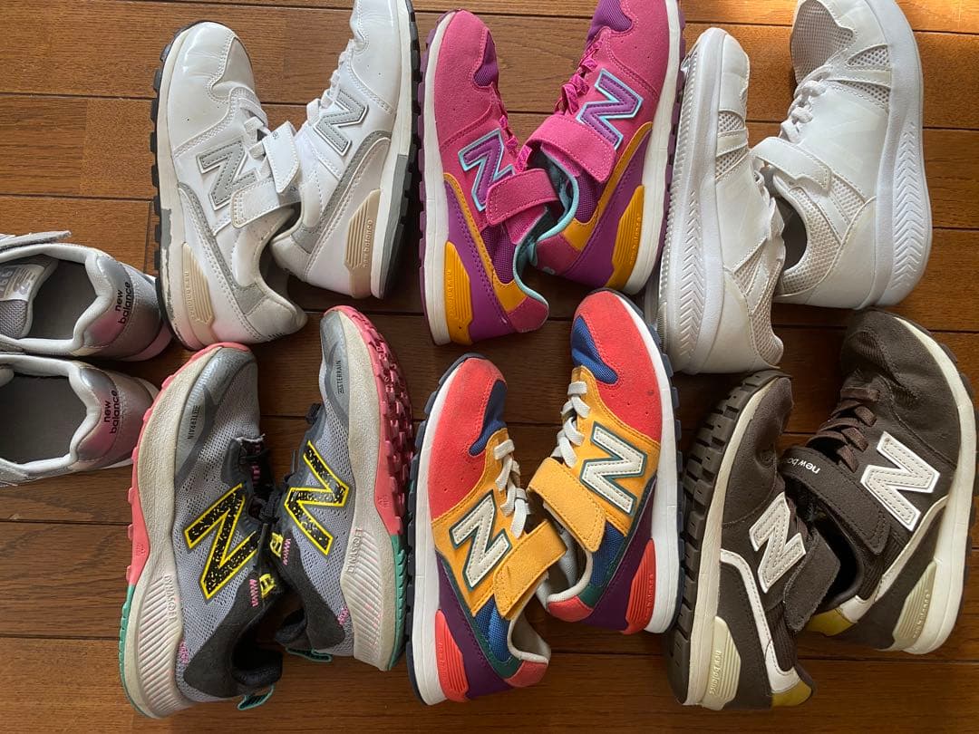 キッズ　NB ニューバランス　スニーカー（まとめ売り）
