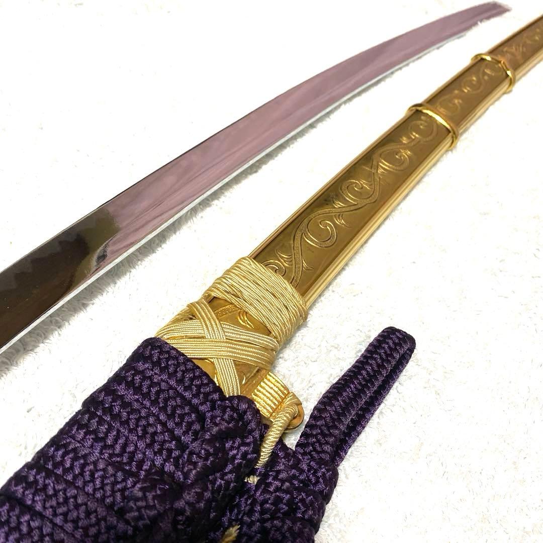 模造刀　金色の太刀　陣太刀　金属刀身