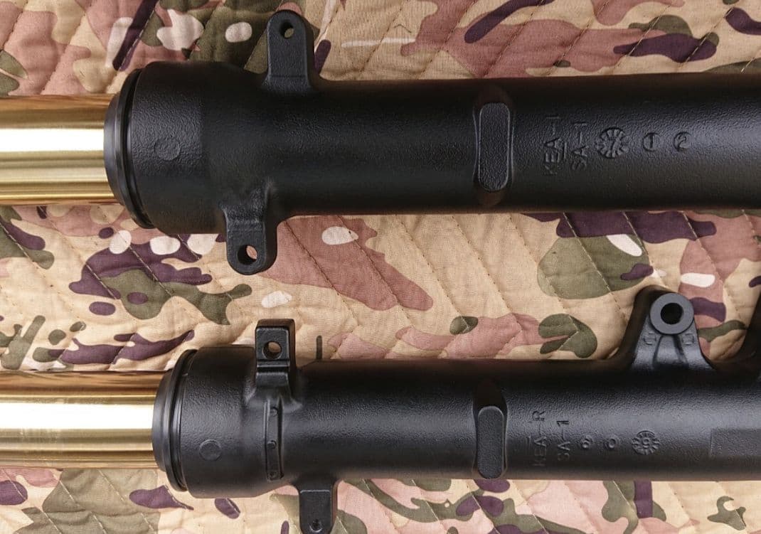 ホーネット250　OH済フロントフォーク　ゴールドインナーチューブ