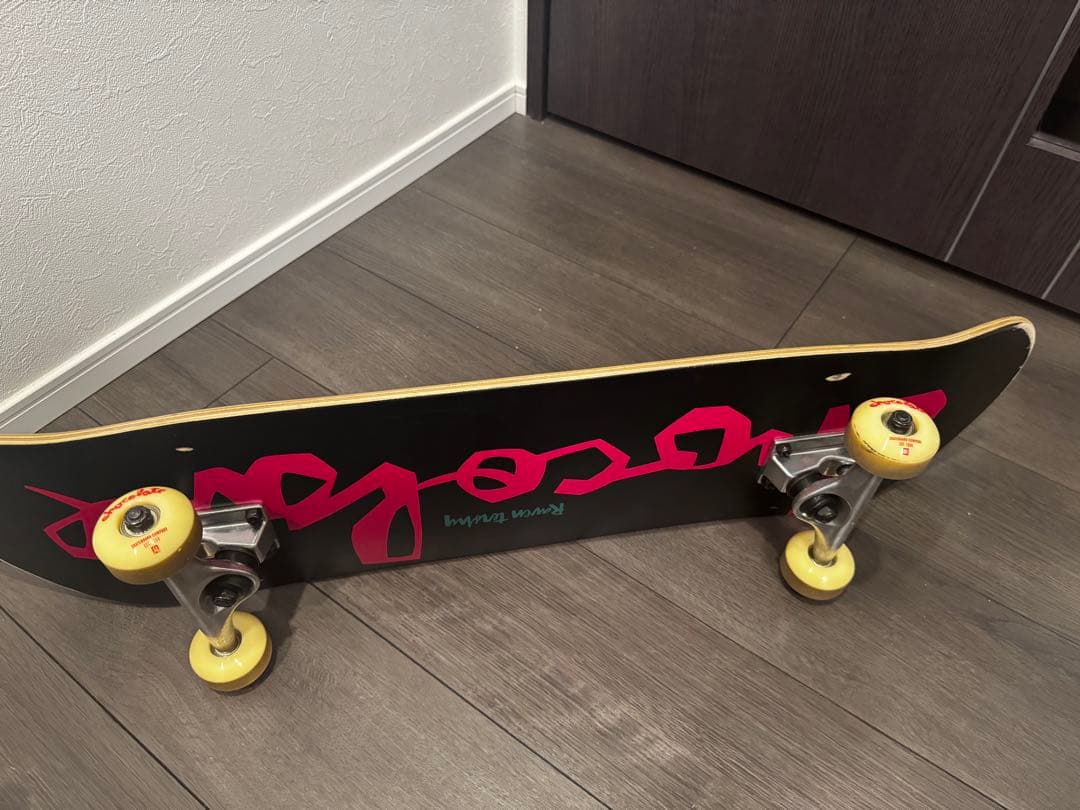 【はページ】chocolate コンプリート スケートボード