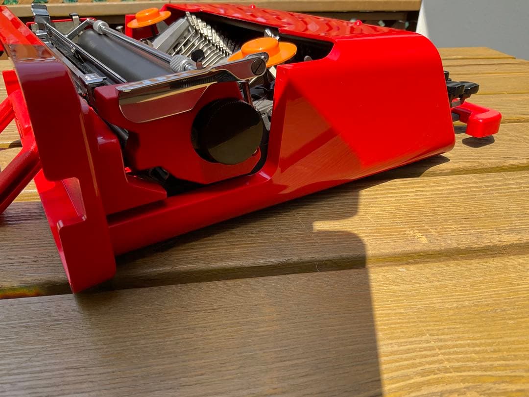 olivetti valentine 整備済　完動品　中古品　超綺麗