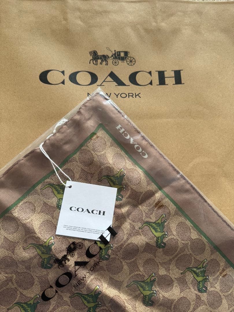公式】COACH – コーチ | レキシー プリント シルク バンダナ 【新品