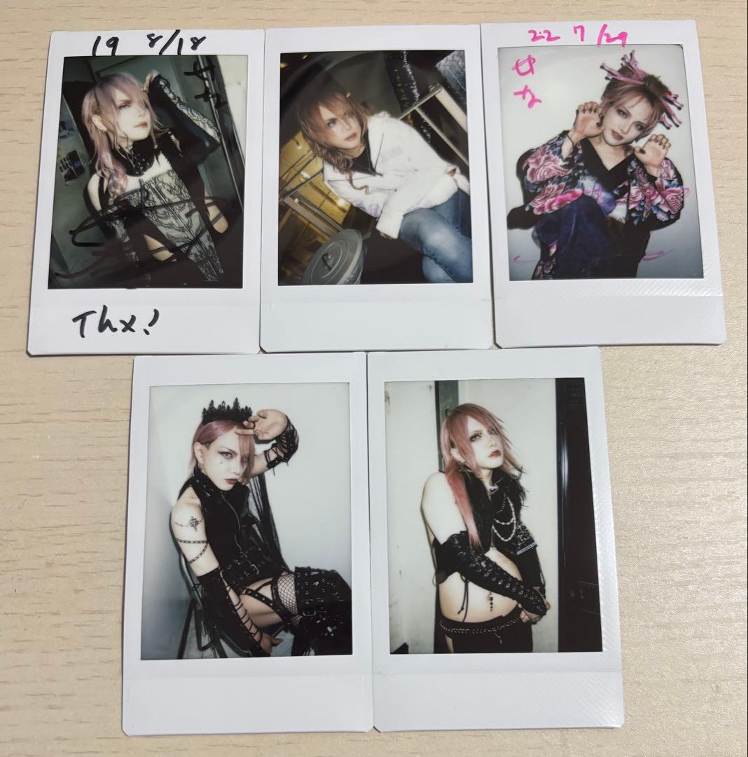 JILUKA Sena チェキ - メルカリ