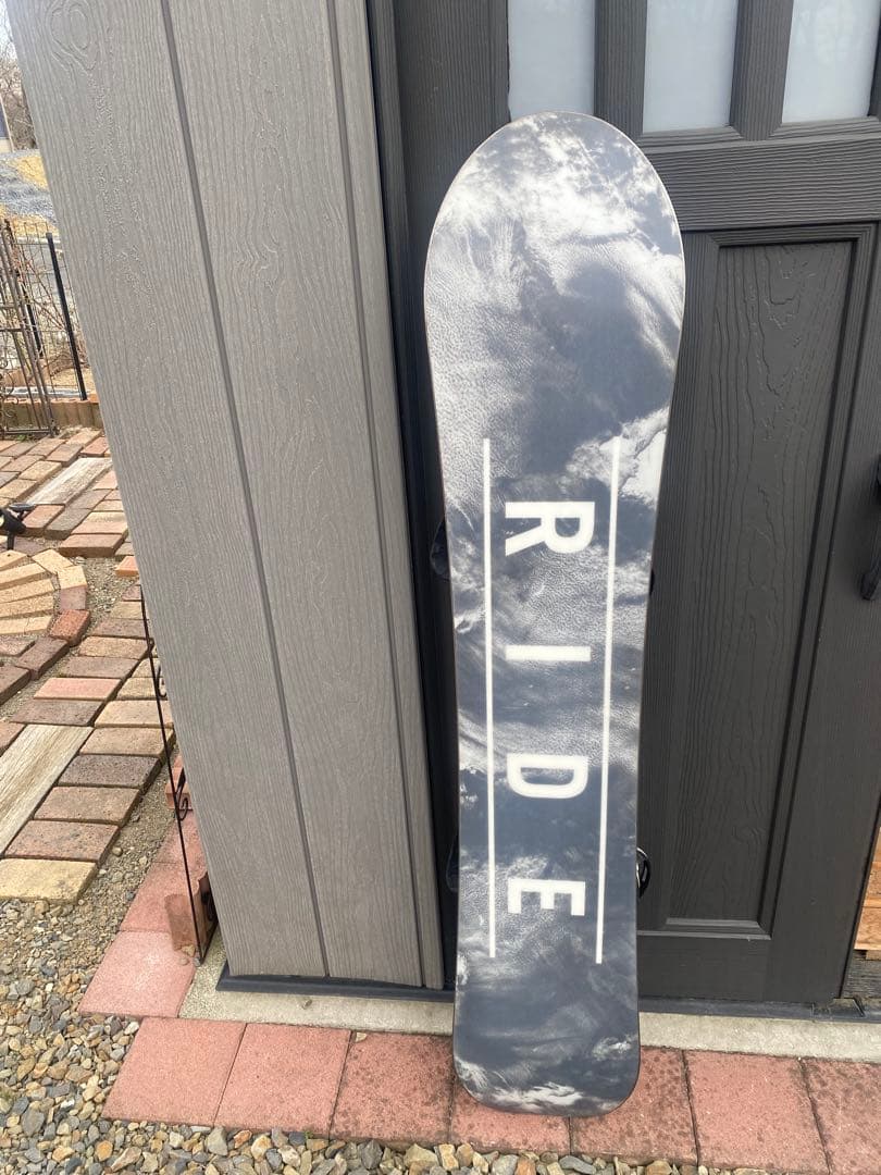 RIDE グラデーションデザイン スノーボード