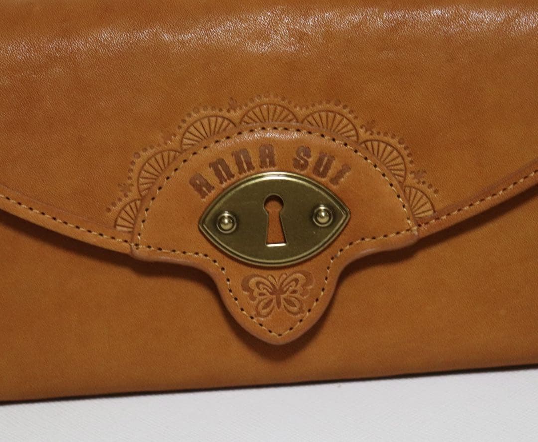 《アナスイ》新品 【キーホール】ポケット多数 レザー かぶせ式ギャルソン長財布