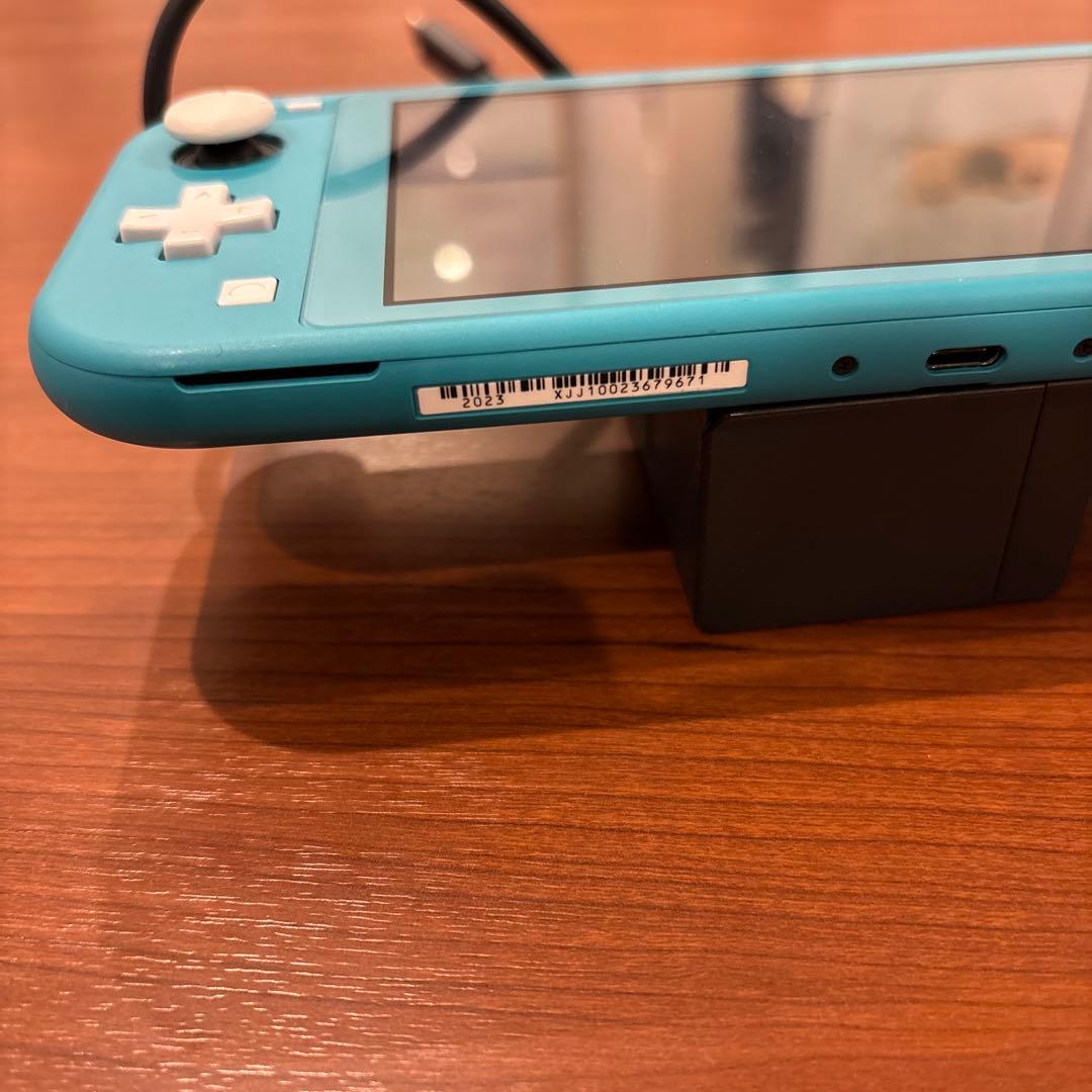 Nintendo Switch Lite まめきち&つぶきちアロハ柄充電器付き