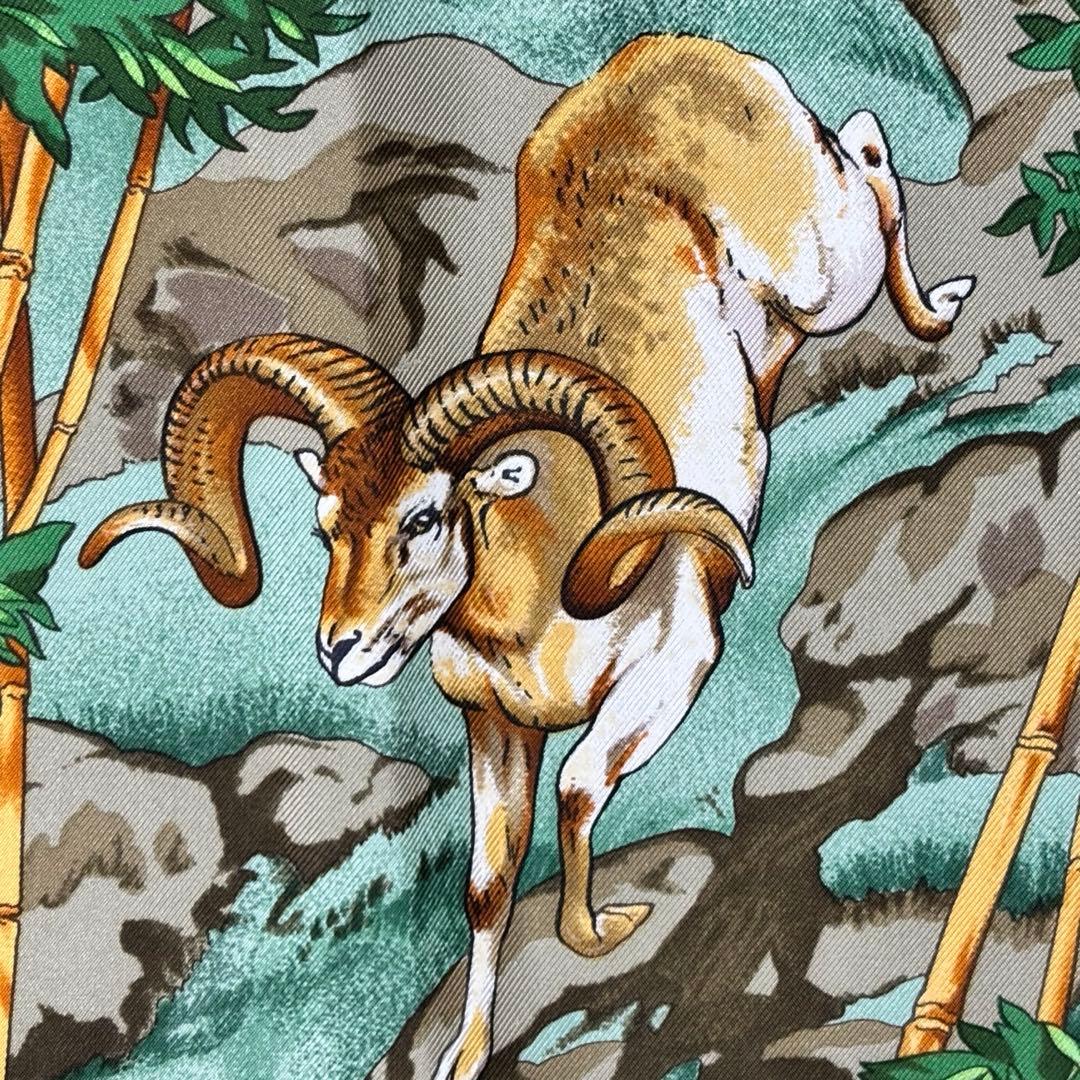 HERMES エルメス　カレ90 SICHUAN 四川省　　スカーフ　シルク