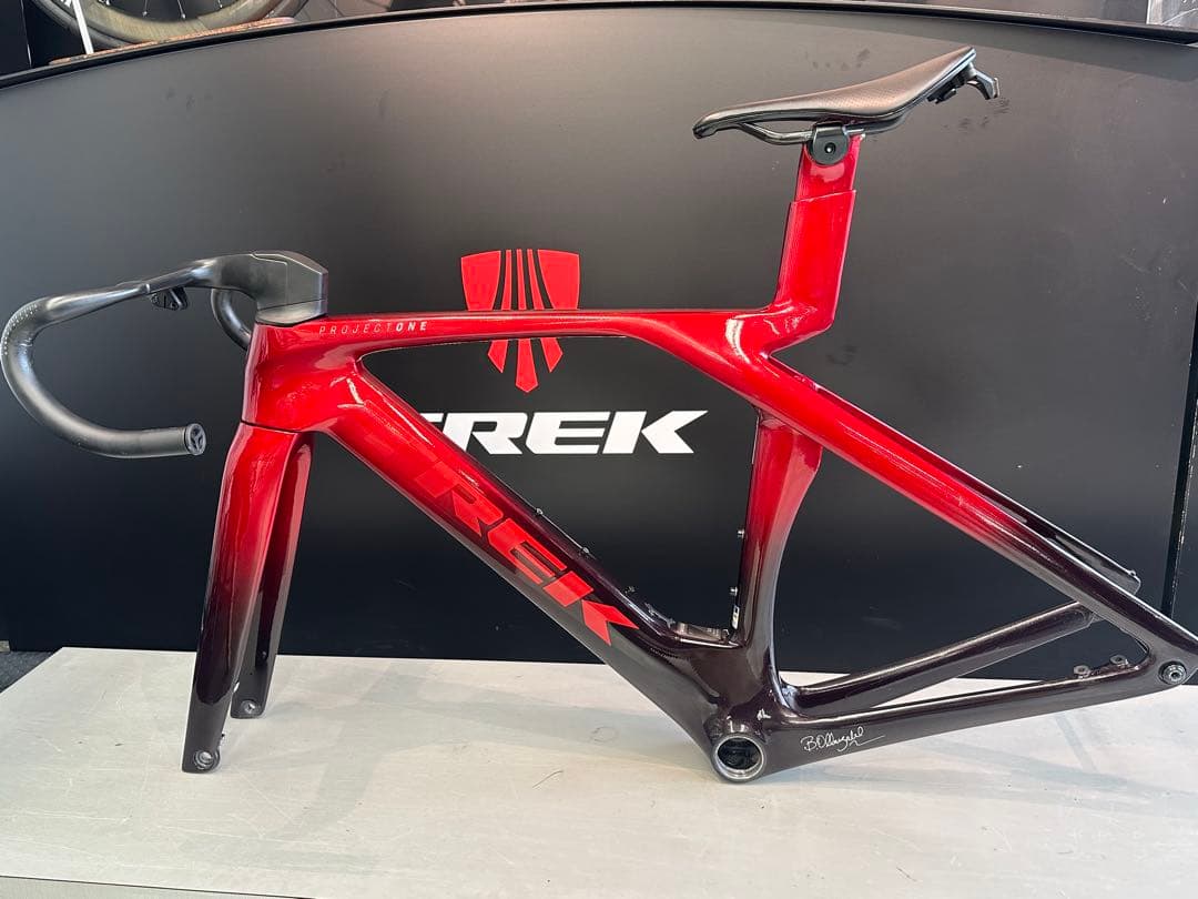 ヨッシー46、 美品Project One GEN7 マドンSLR