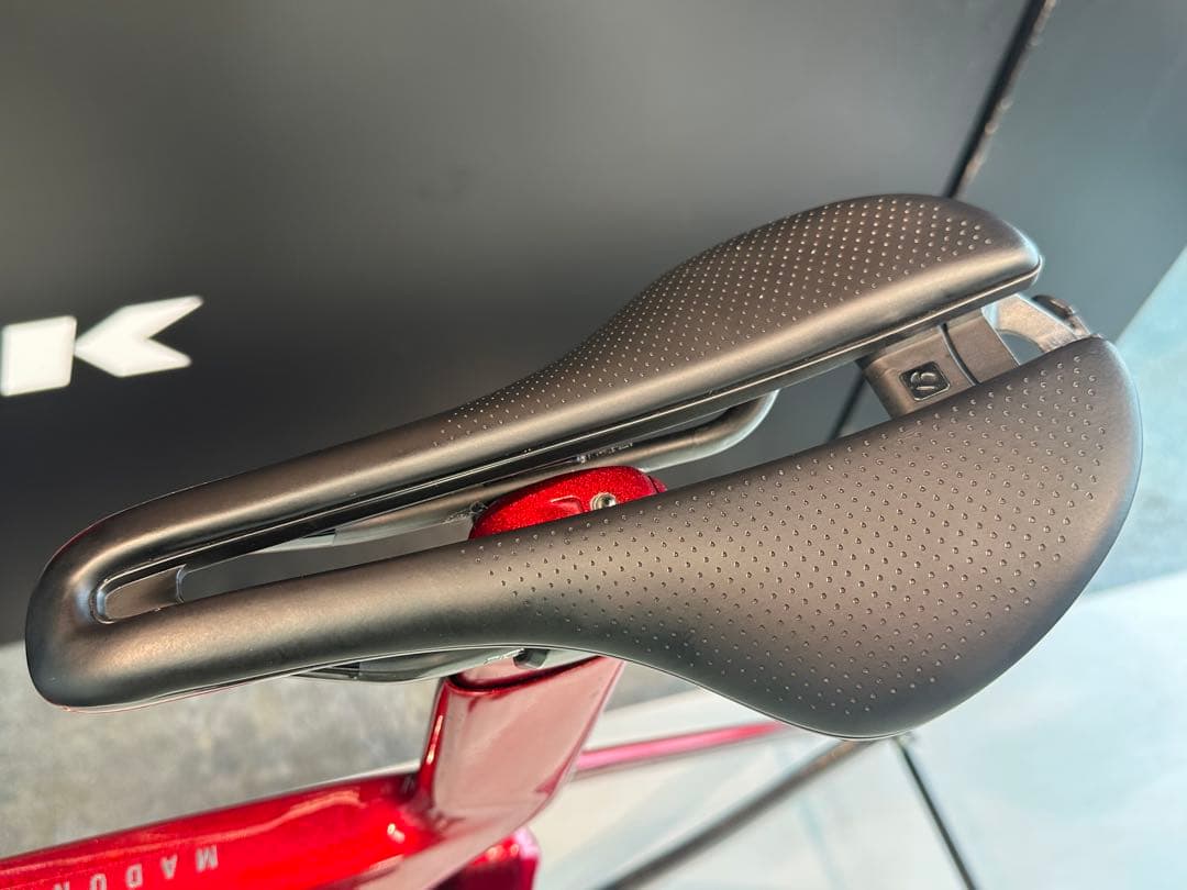 ヨッシー46、 美品Project One GEN7 マドンSLR