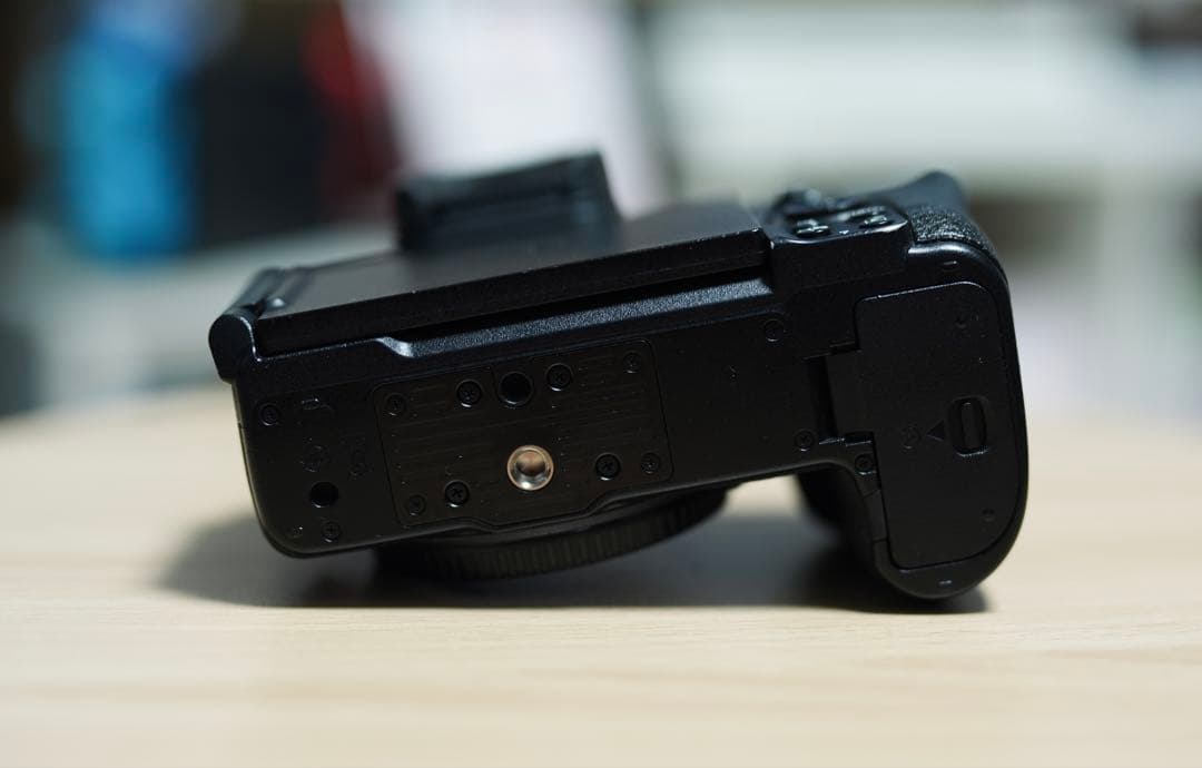 【美品・最安値】Nikon Z5II 【純正バッテリー4個＋付属品多数】