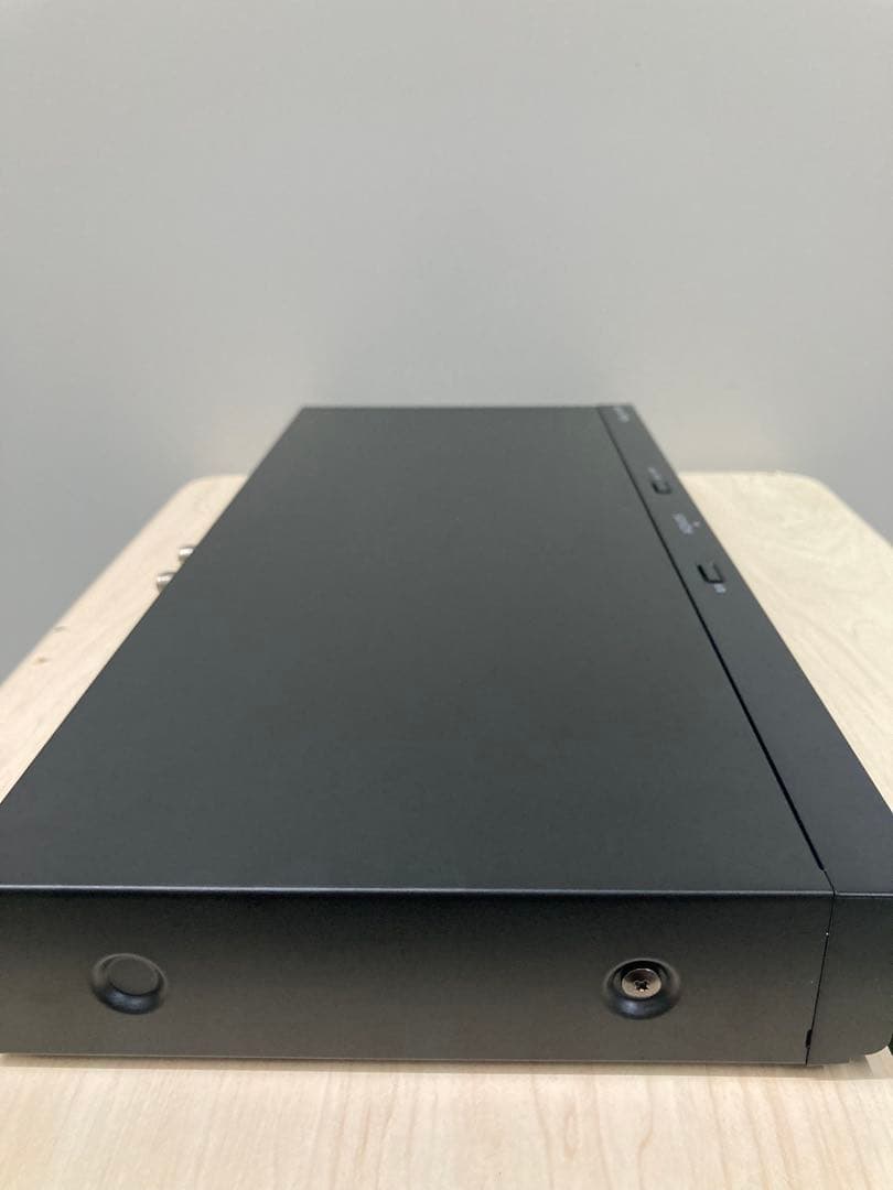 めっちゃ綺麗　リモコン新品　シャープ　AQUOS ブルーレイ　BD-NW510