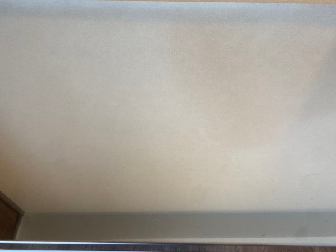 収納物を考えたキッチンカウンター ロータイプ