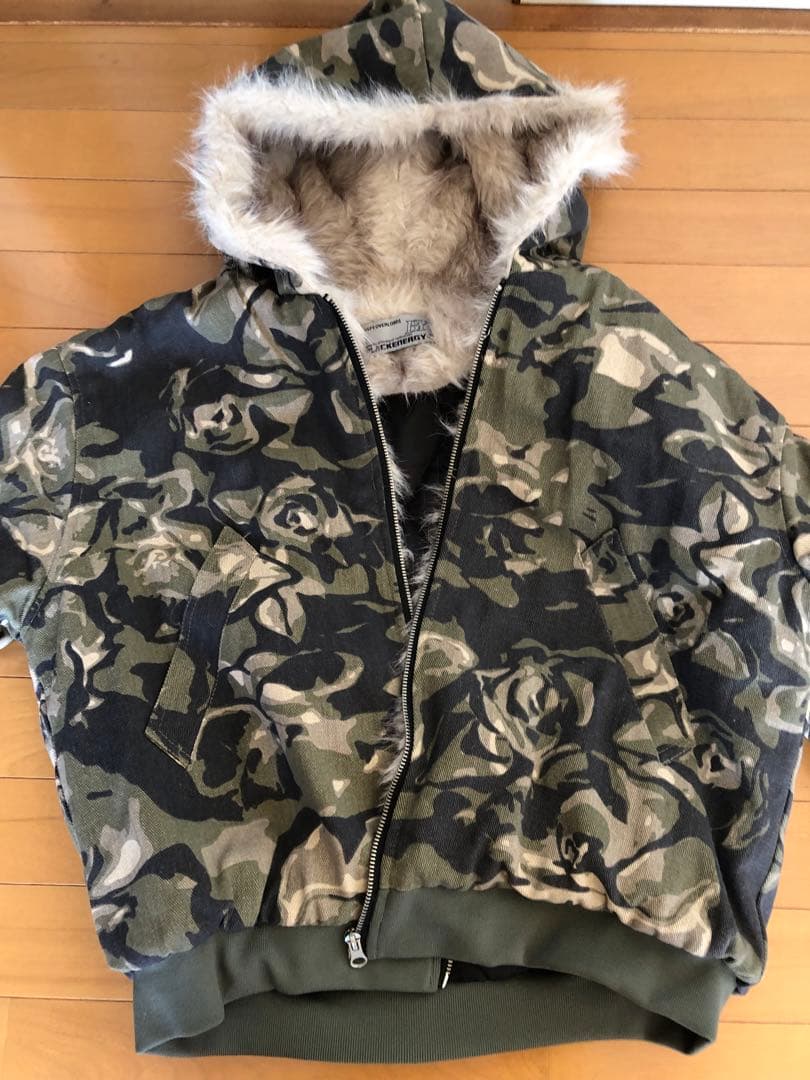 BLACK ENERGY 迷彩ファー付きジャケット - メルカリ