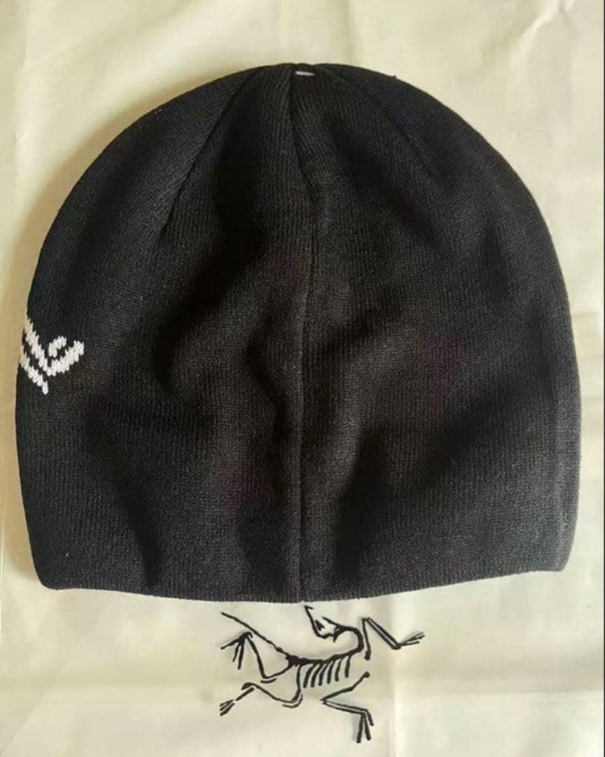 ARC'TERYX ブラックニット帽 スケルトンロゴ - 帽子安価