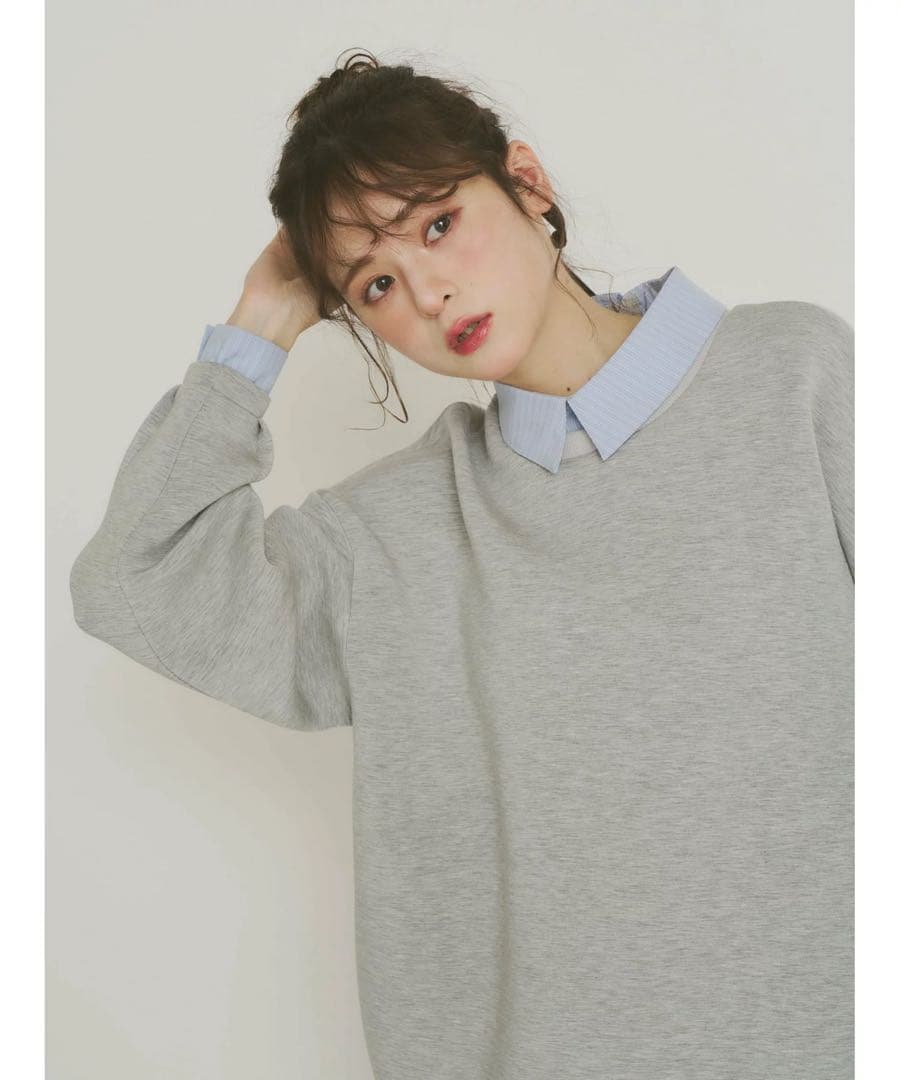 新品Olu. オルドット フリルレイヤードダンボールスウェット