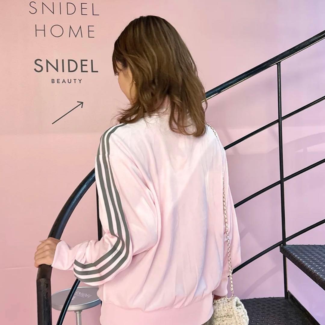 新品M⭐️adidas × Snidel ベロアトラックトップ ピンク 松本ももな