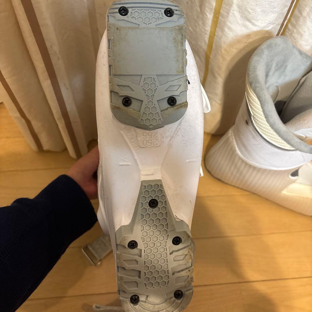 スキーブーツ HEAD LYT60 25-25.5