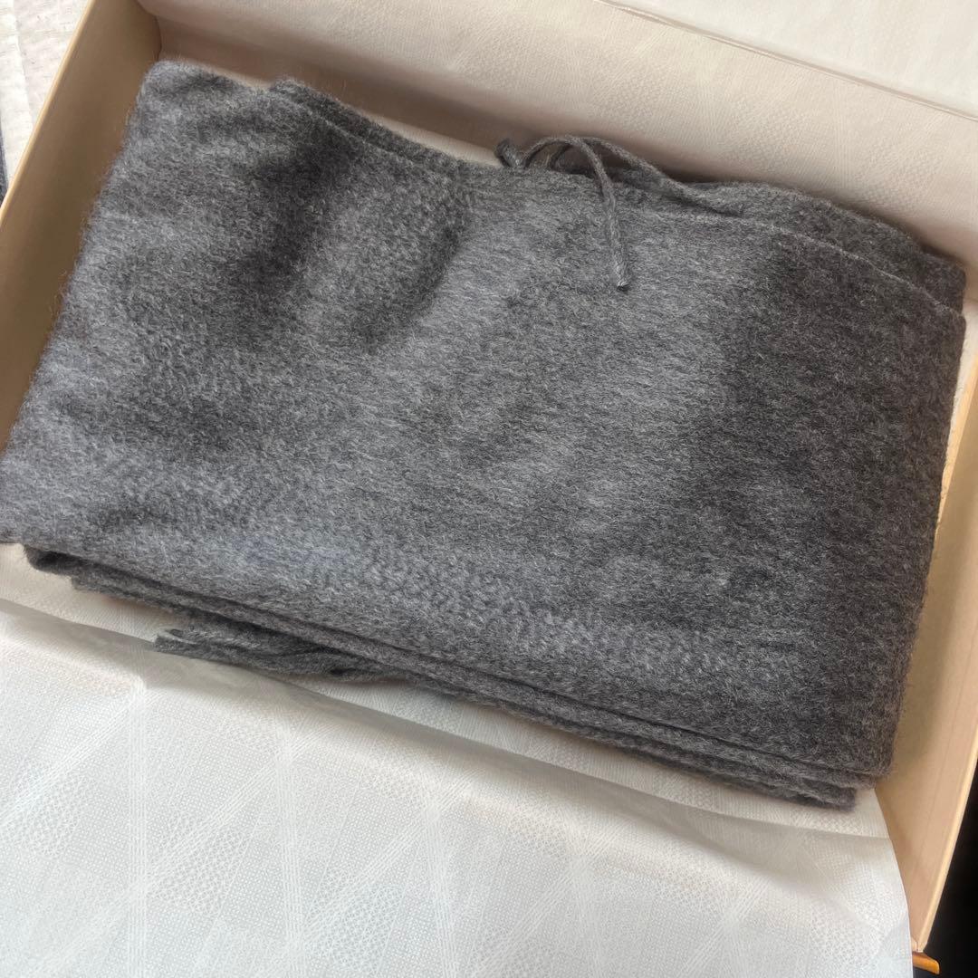 【LOUIS VUITTON】メンズ　マフラー【未使用】