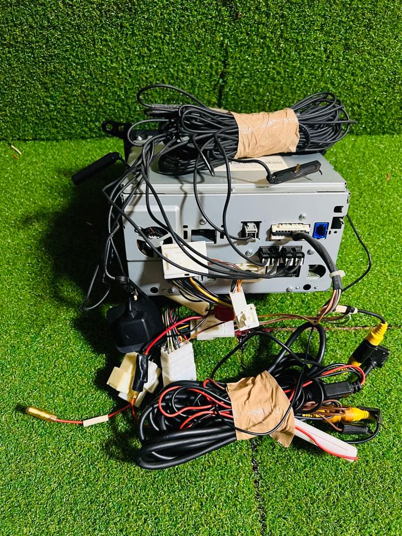 ダイハツ純正ナビゲーションシステム NSZN-W65D 配線付き