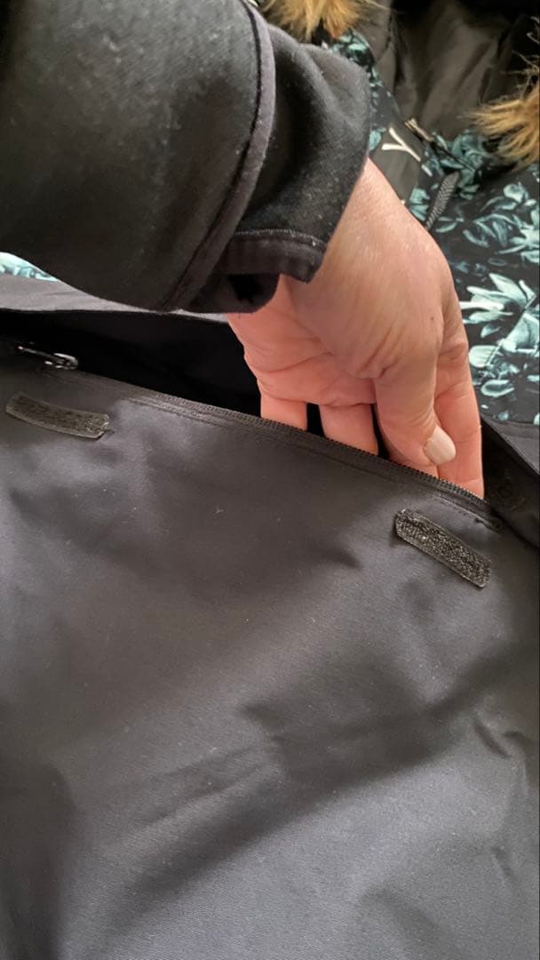 美品★ROXY ロキシー★スキースノーボードウェア ★M★花柄★諾名発送★