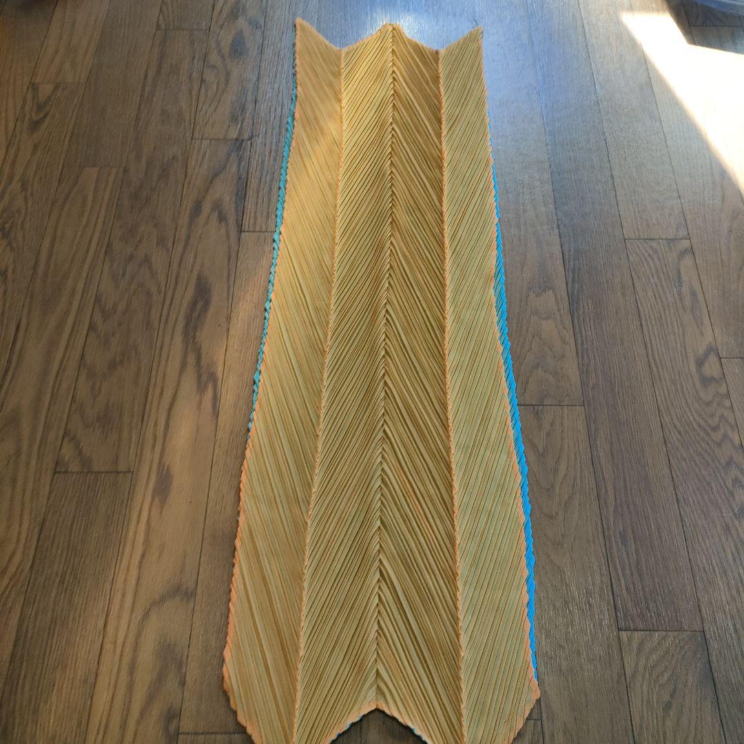 あ17 超美品　プリーツプリーズ　青　オレンジ　プリーツスヌード　ストール