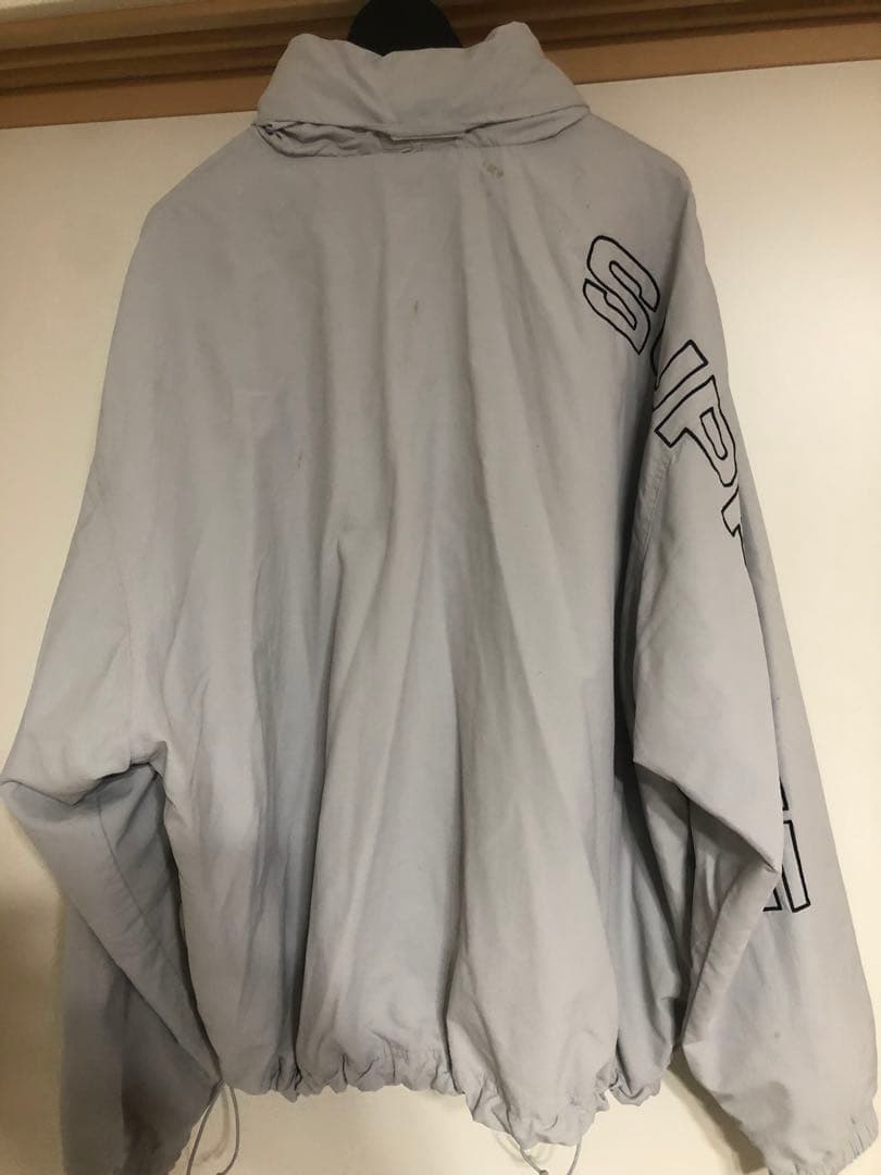ジャケット・アウター SUPREME Spellout Embroidered TrackJacket