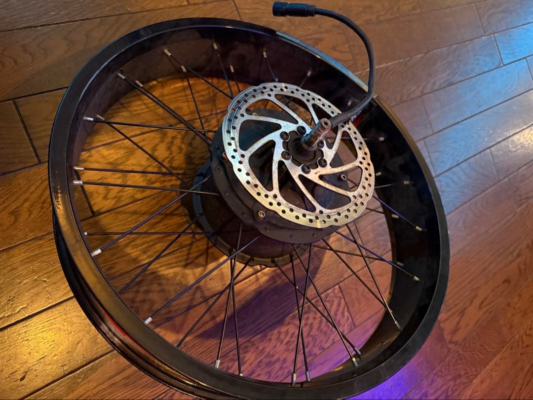 SUPER73 48ah バッテリー　ホイール