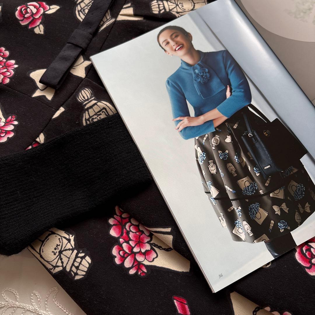 エムズグレイシー カタログ掲載お色、デザイン違い ニットドッキング