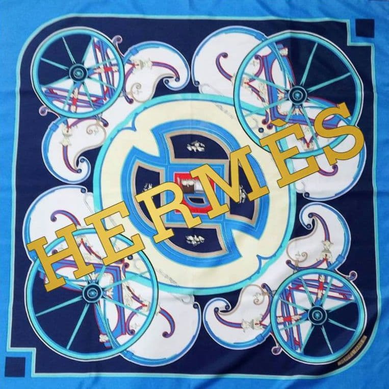 HERMÈS エルメスシルクスカーフ カレ90 タグあり ブルー系 馬車柄