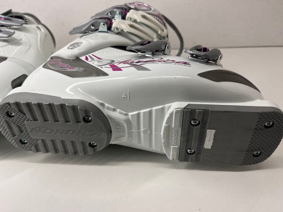 蚊取り線香　美品 スキー ブーツ NORDICA 24.5cm