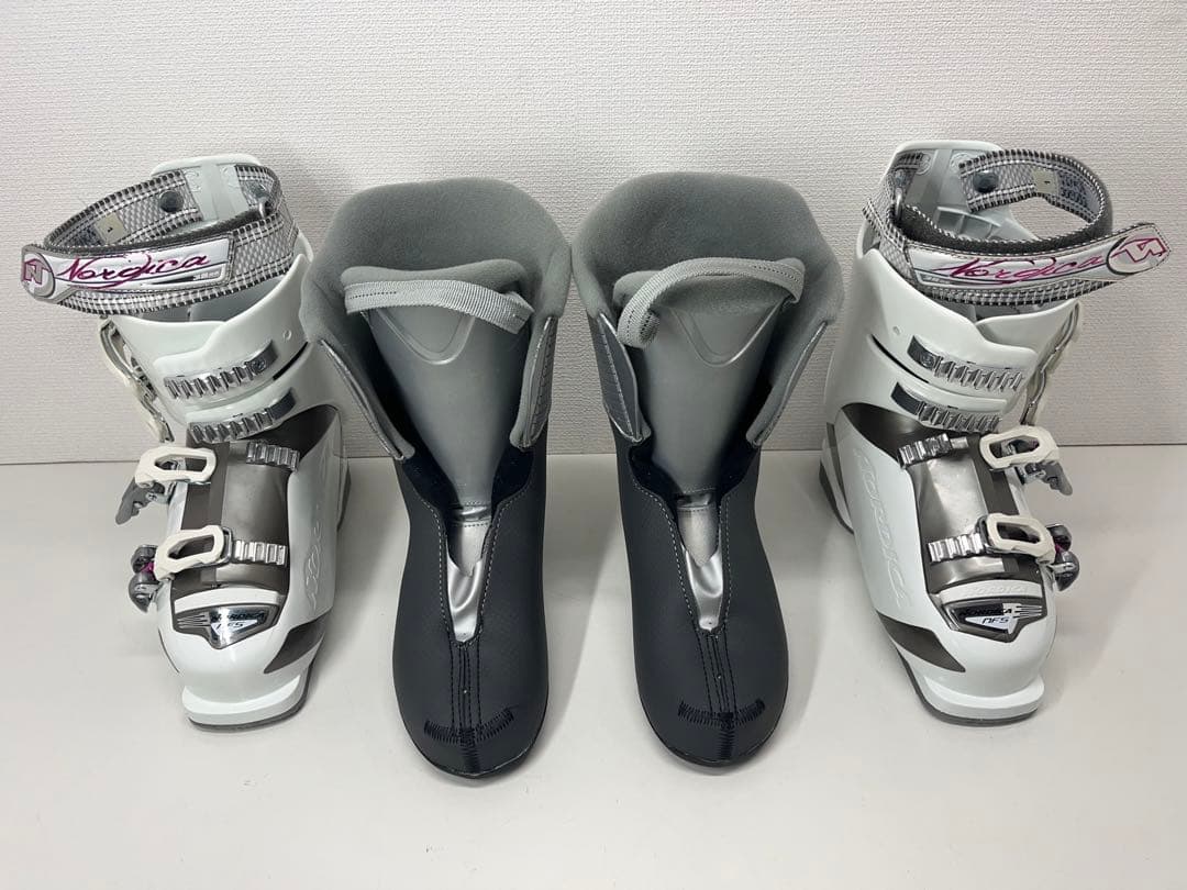 蚊取り線香　美品 スキー ブーツ NORDICA 24.5cm