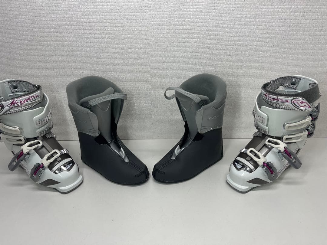 蚊取り線香　美品 スキー ブーツ NORDICA 24.5cm