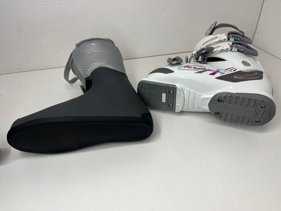 蚊取り線香　美品 スキー ブーツ NORDICA 24.5cm