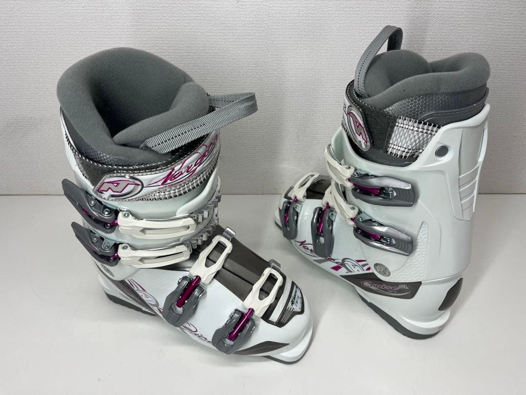 蚊取り線香　美品 スキー ブーツ NORDICA 24.5cm