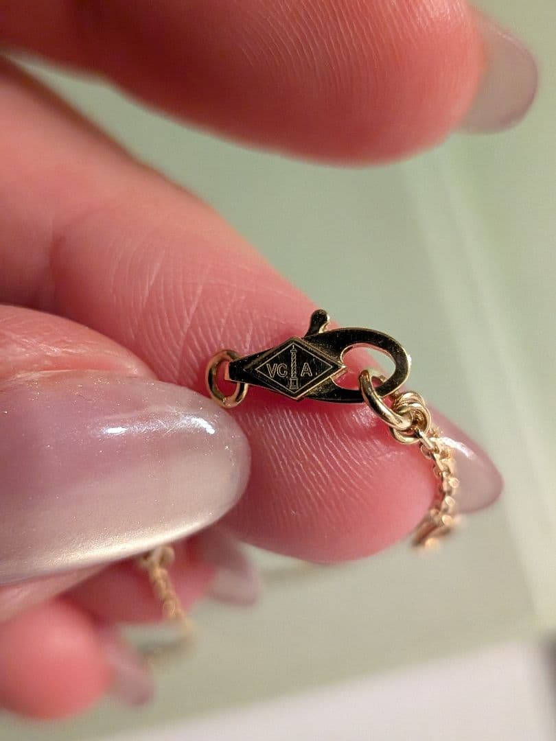 Van Cleef & Arpels スウィートアルハンブラ　ブレスレット