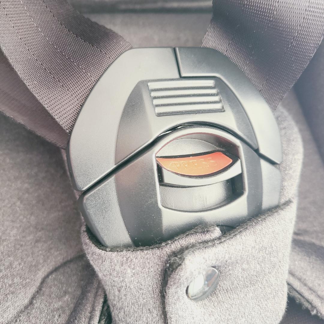 クレイドル オーカクルターンプライムⅡ　CR-6600 チャイルドシート