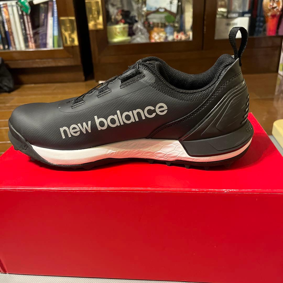 New Balance Fresh Foam ゴルフシューズ