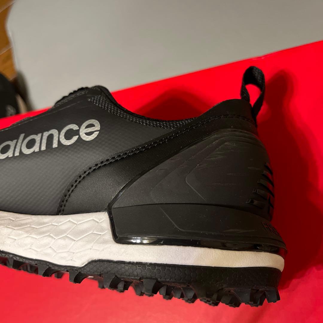 New Balance Fresh Foam ゴルフシューズ