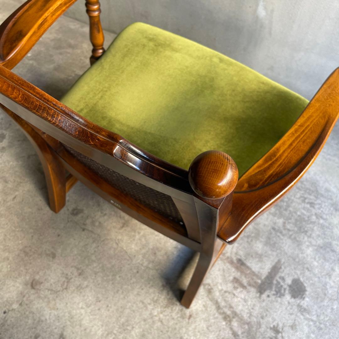 karimoku カリモク　コロニアル モケットグリーン アームチェア