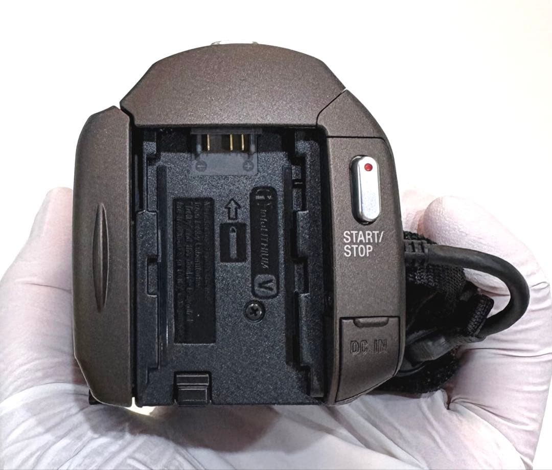 【2019年製・美品】SONY HDR-CX680 本体【箱・説明書なし】