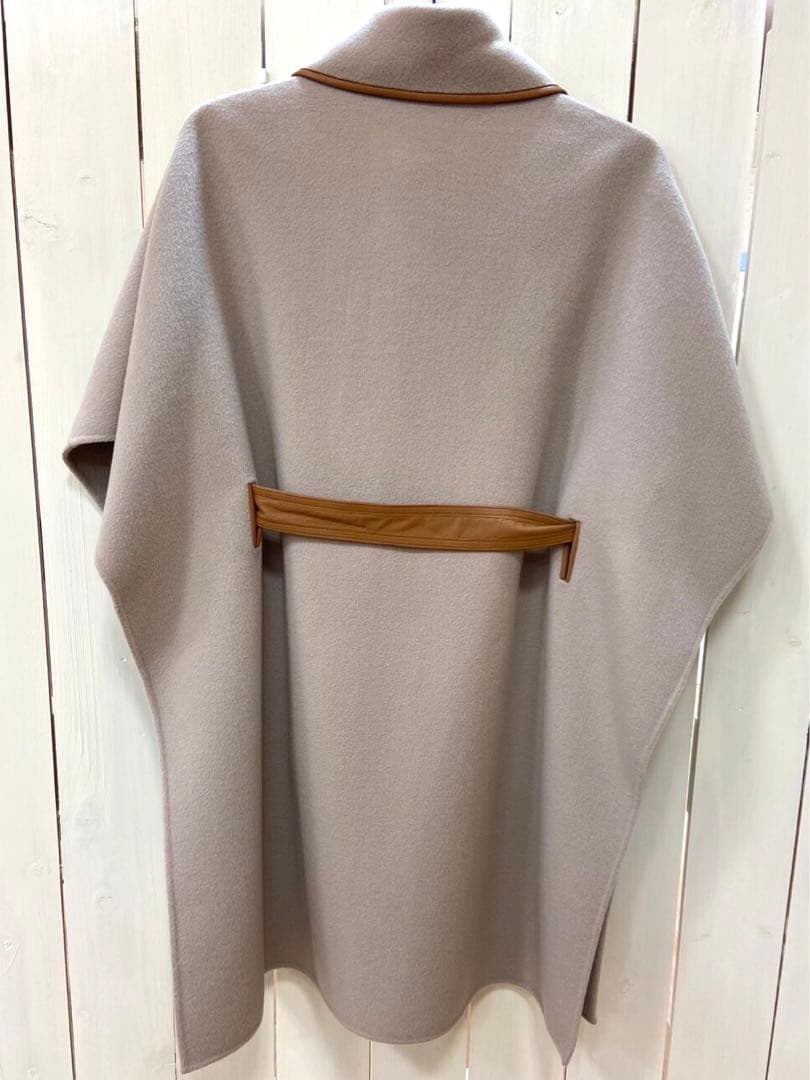 COACH ベージュ ケープコート Sサイズの通販はau PAY マーケット