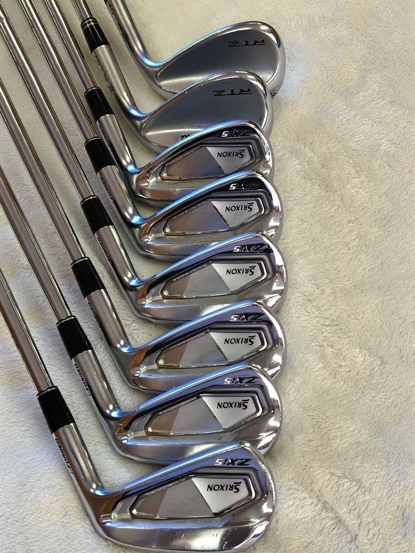 スリクソンZXi5(6〜A)モーダスDST105s RTZ(54.58度)